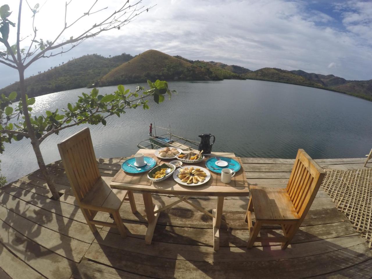 Borac Bay Bungalows Hotel And Resort Exterior photo